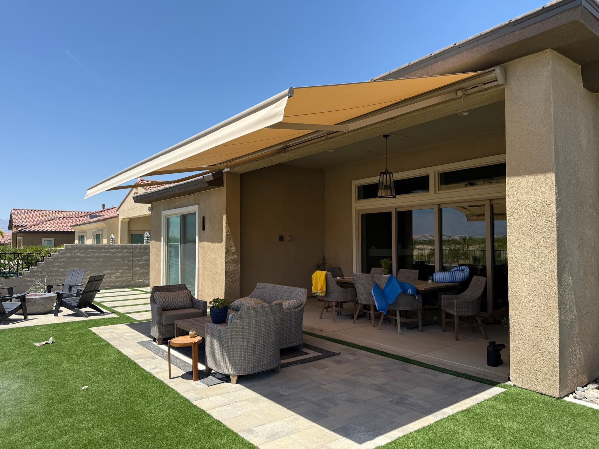 Retractable Awnings